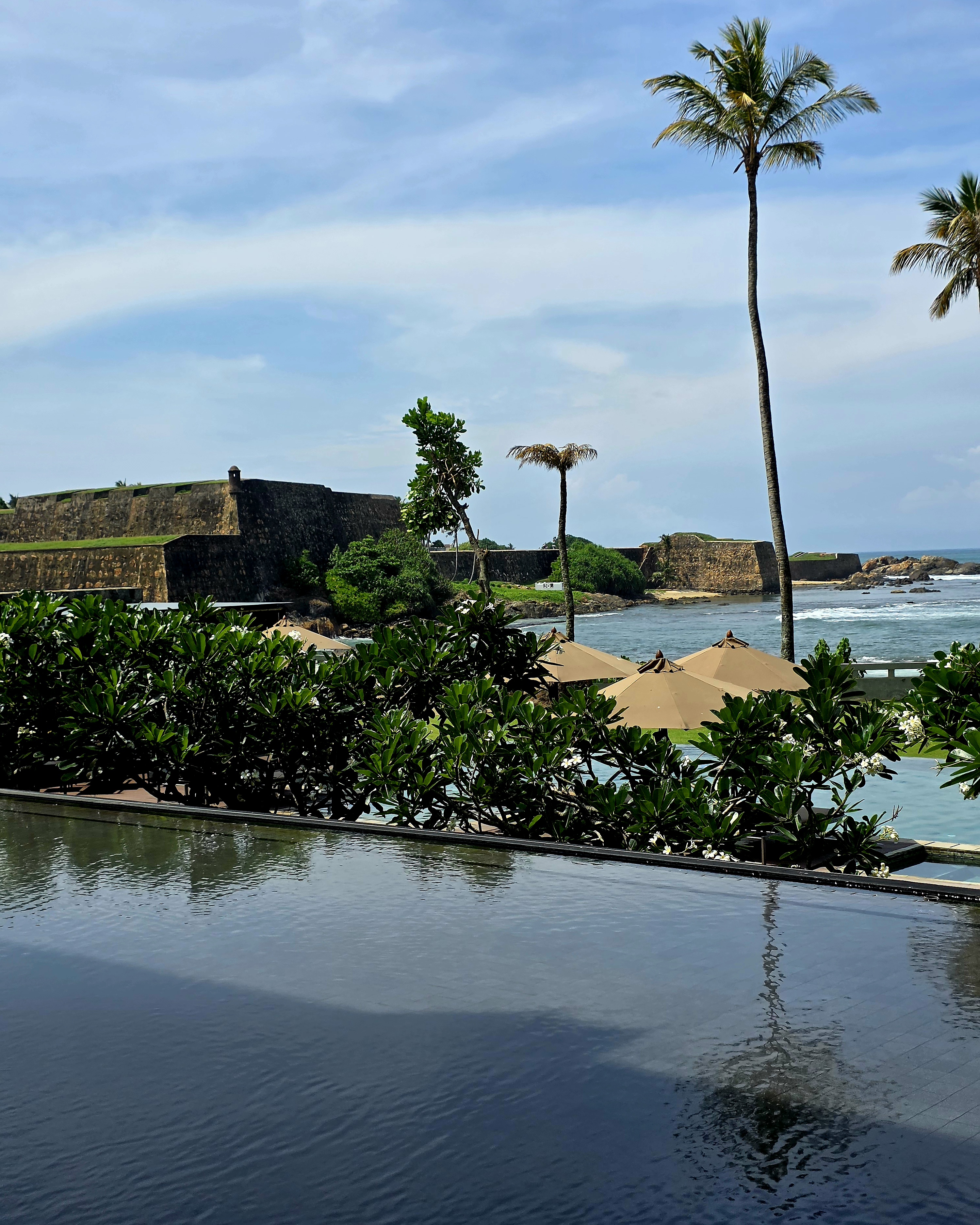 The walls of Galle Fort with the Indian Ocean beyond, Sri Lanka
